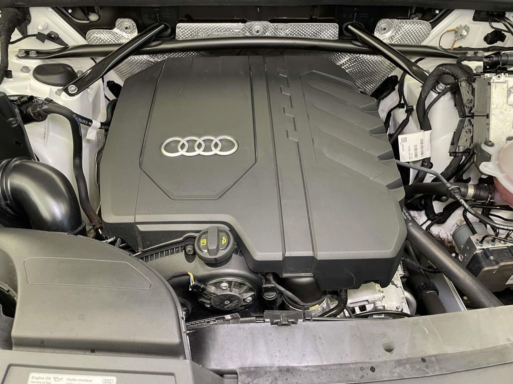 Used 2022 Audi Q5 2.0T Premium Plus image 24