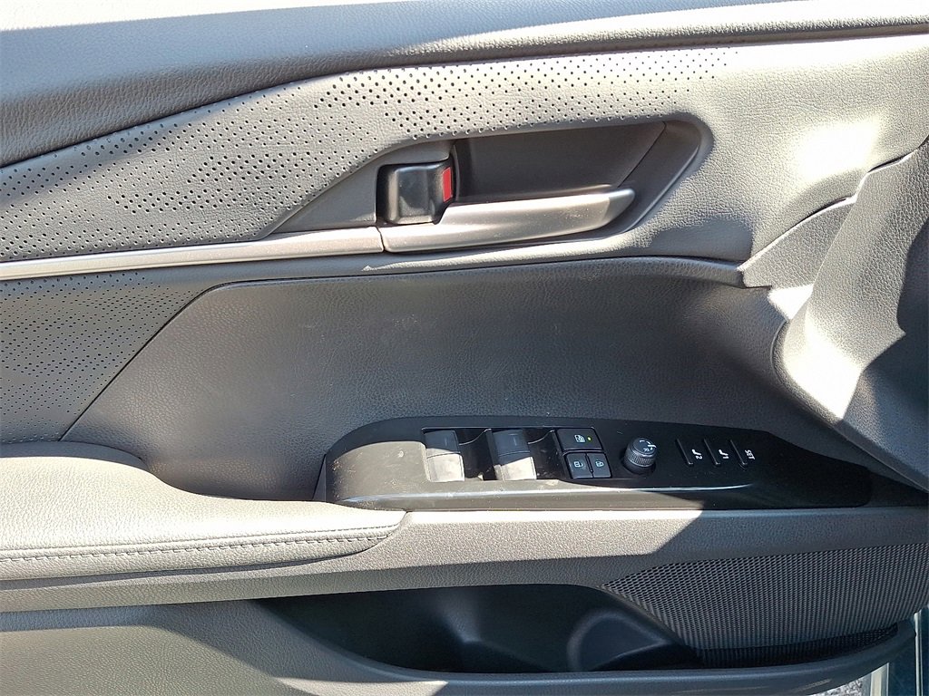 New 2026 Toyota Camry XSE image 7