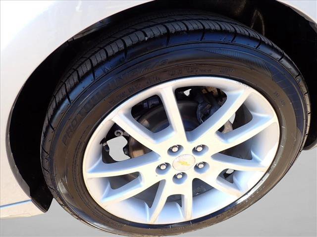 Used 2011 Chevrolet Malibu LTZ w/ HFV6 Engine Package image 7