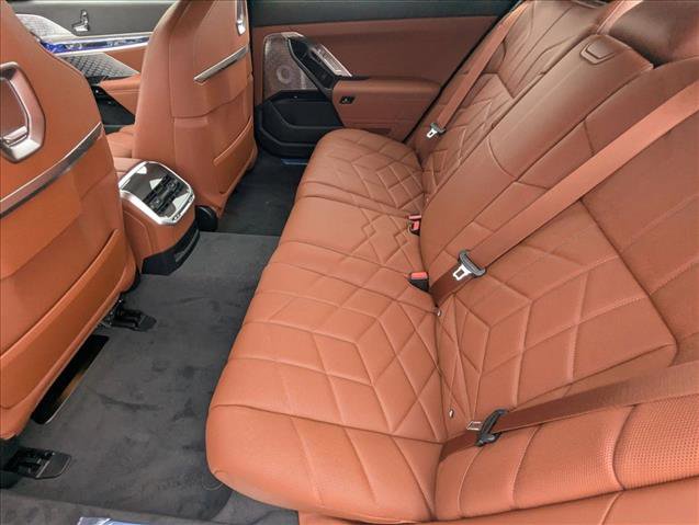 New 2026 BMW i7 xDrive60 AWD/4WD image 15