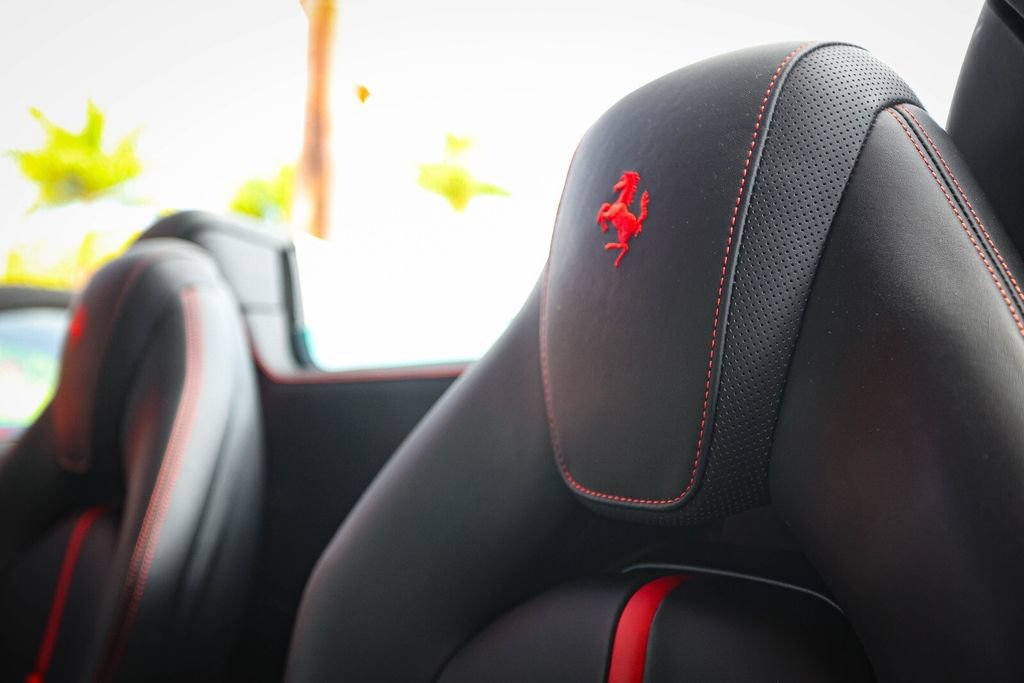 Used 2021 Ferrari F8 Tributo RWD image 46