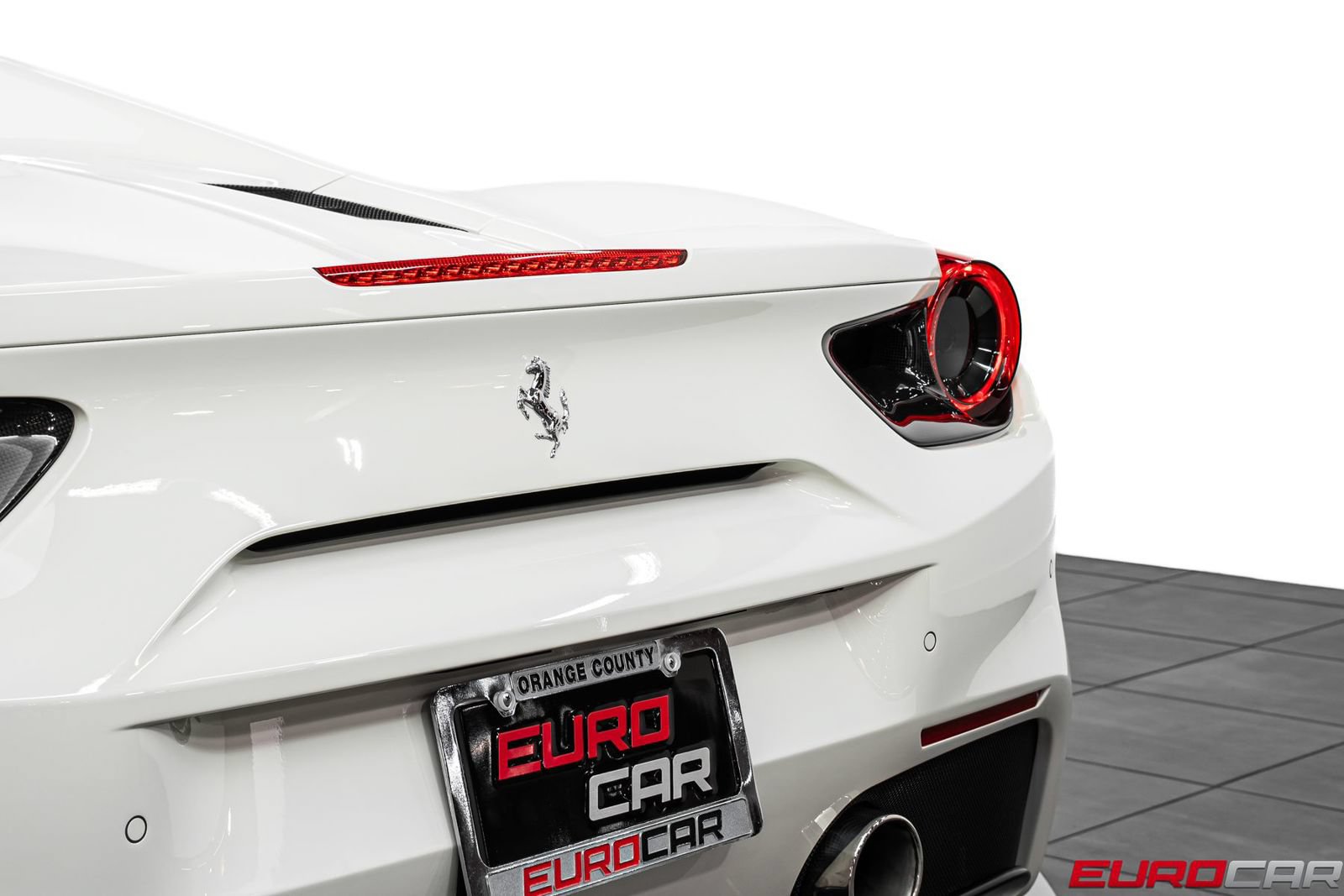 Used 2019 Ferrari 488 Spider RWD image 24