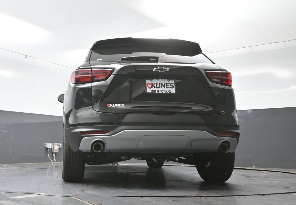 New 2026 Chevrolet Blazer LT w/ Convenience Package AWD/4WD image 44