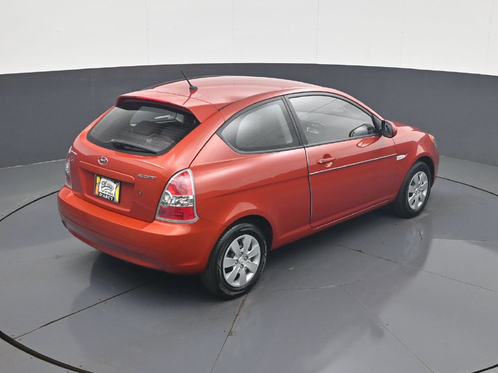 Used 2010 Hyundai Accent GS FWD image 18