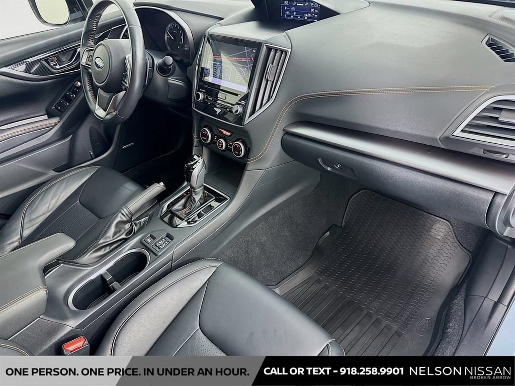 Used 2020 Subaru Crosstrek 2.0i Limited w/ Moonroof Package w/Navigation AWD/4WD image 30