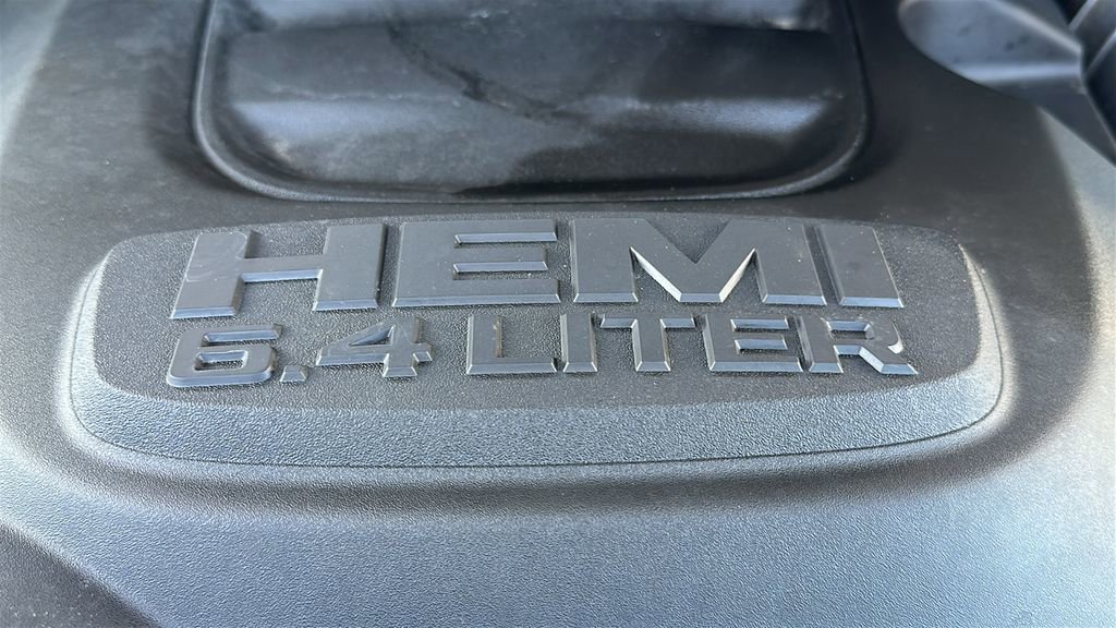 Used 2025 RAM 2500 Big Horn AWD/4WD image 34