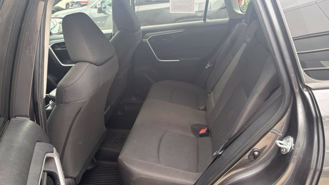 Used 2024 Toyota RAV4 LE AWD/4WD image 25
