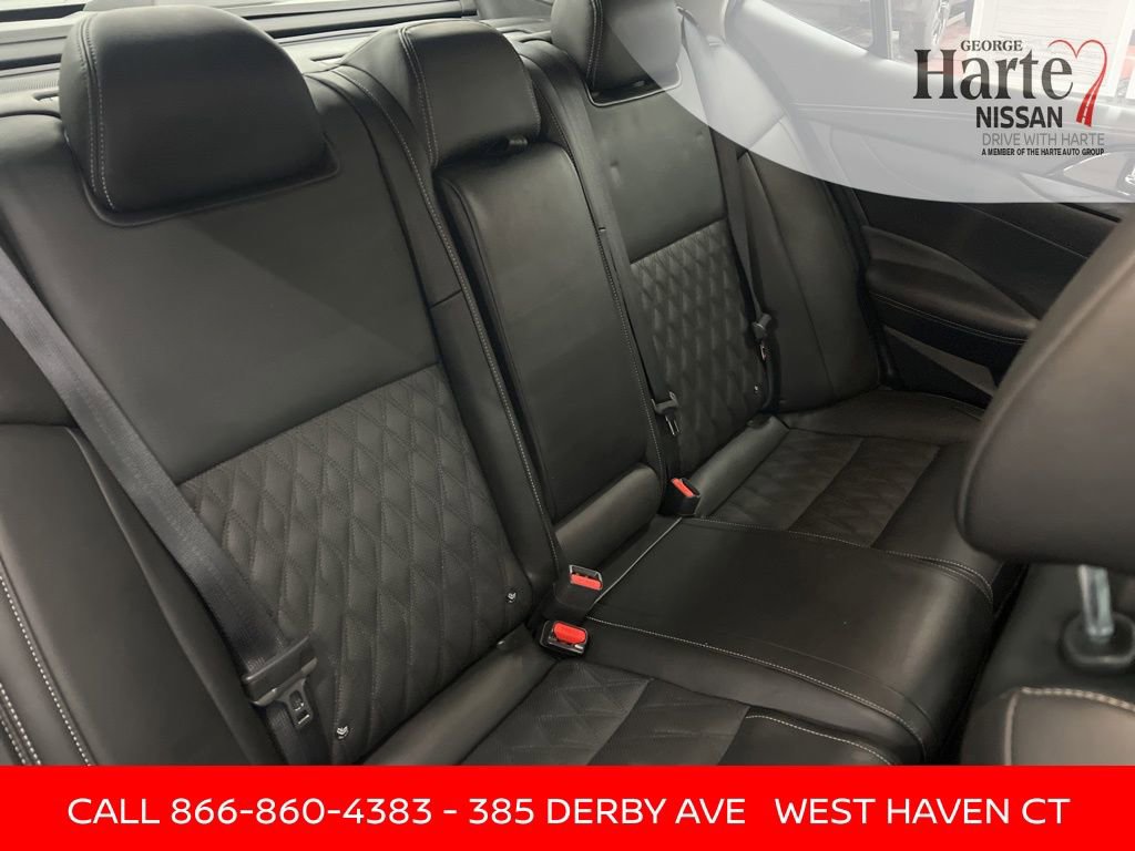Certified 2023 Nissan Maxima Platinum w/ Sport Mat Group image 37