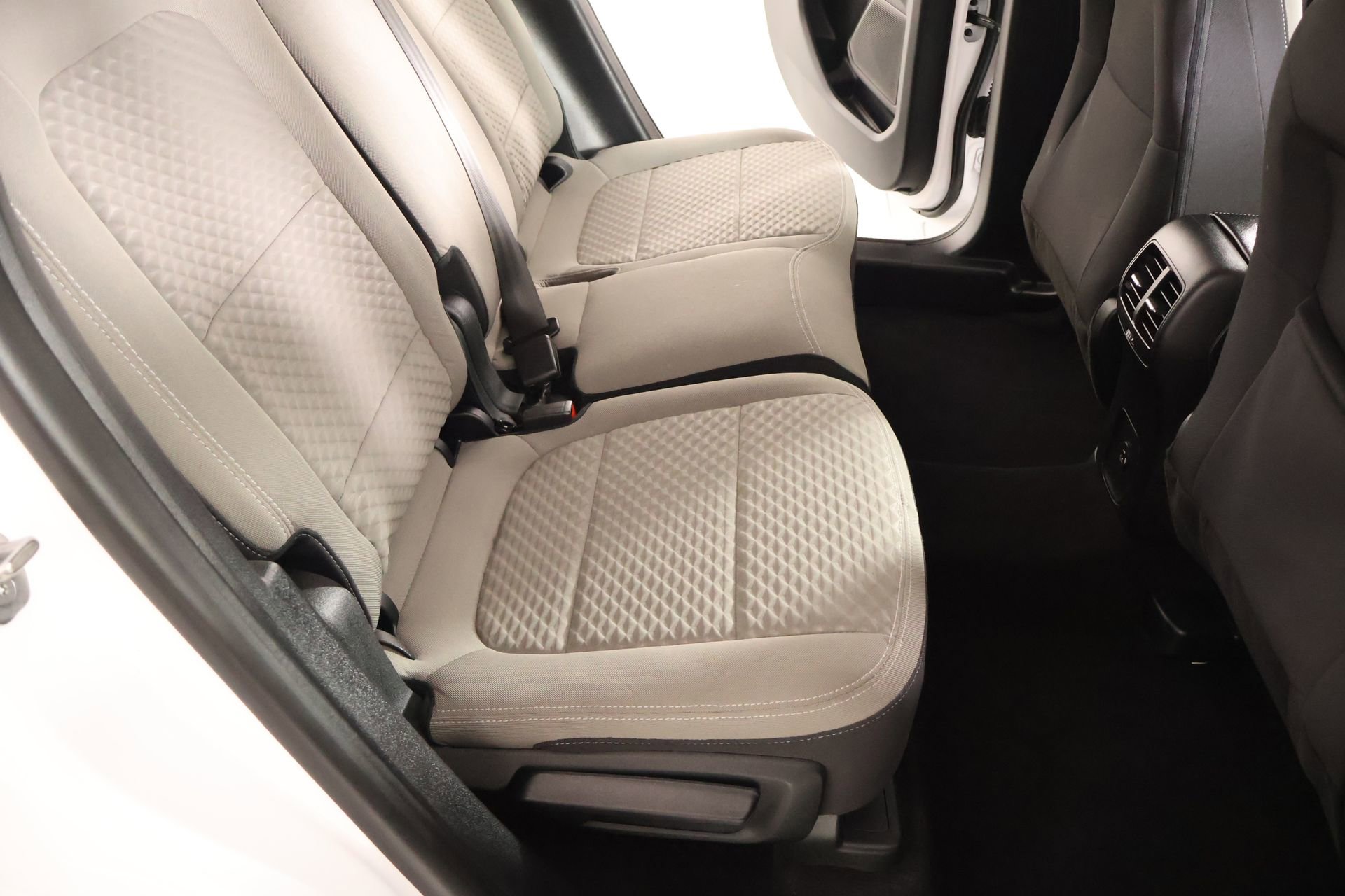 Used 2022 Ford Escape SE FWD image 13