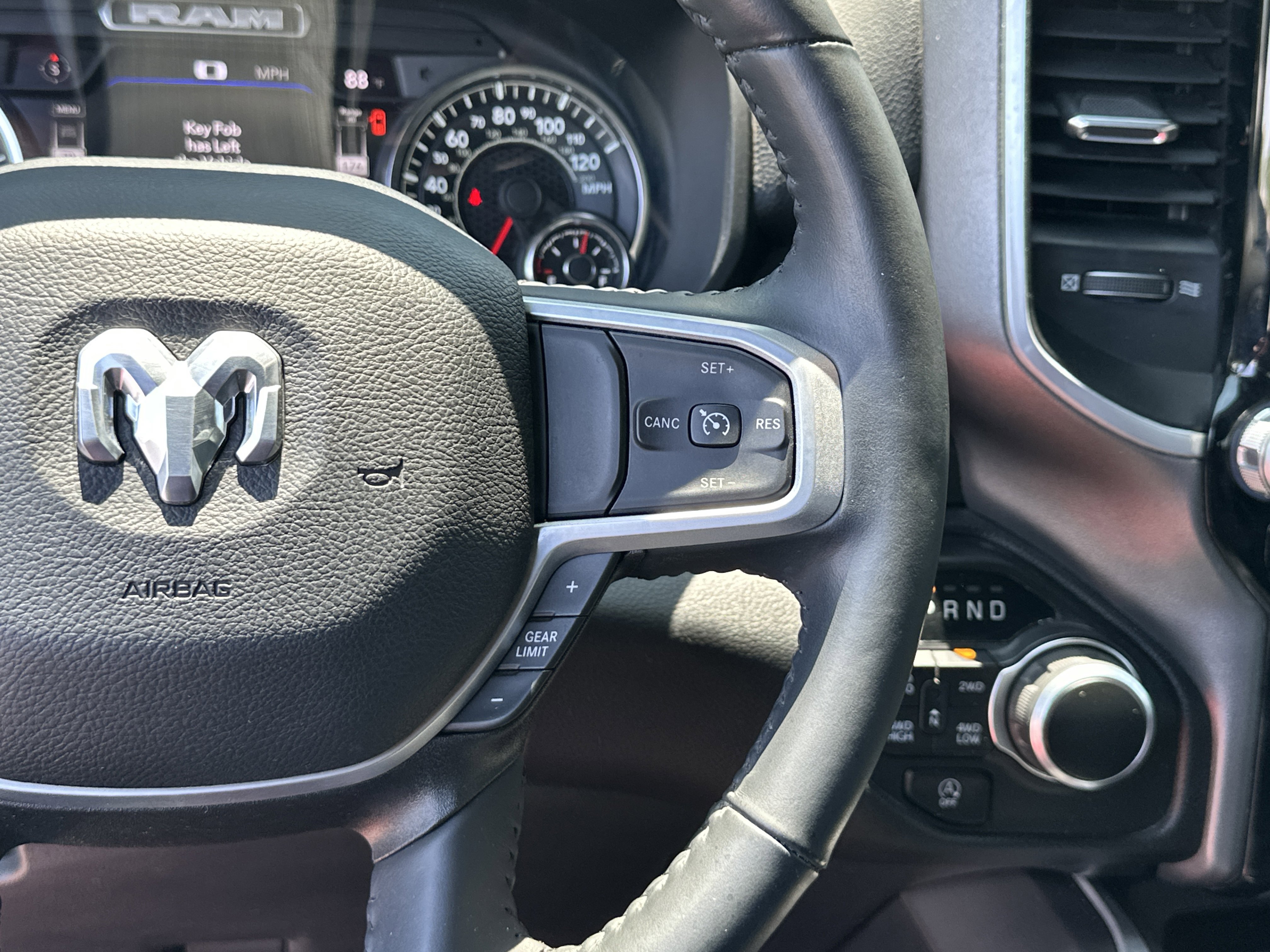 Used 2023 RAM 1500 Big Horn AWD/4WD image 29