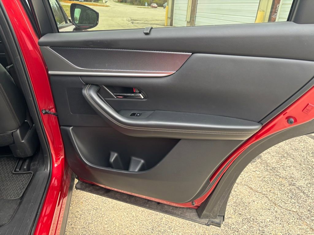 Certified 2025 MAZDA CX-90 3.3 Turbo w/ Preferred Package image 14