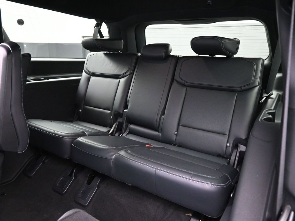 New 2026 Ford Expedition Max Platinum image 18