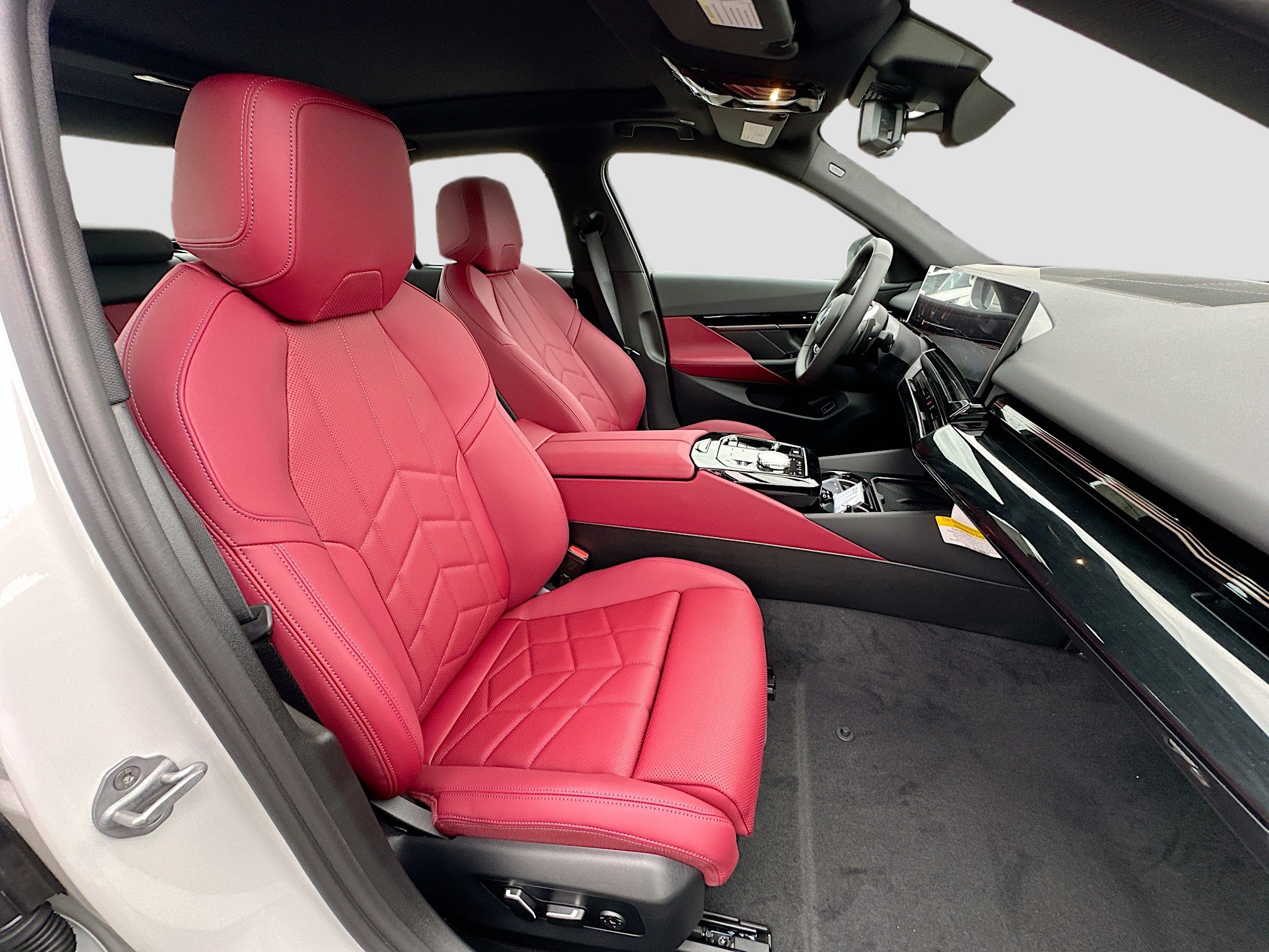 New 2026 BMW 530i w/ Executive Package image 23