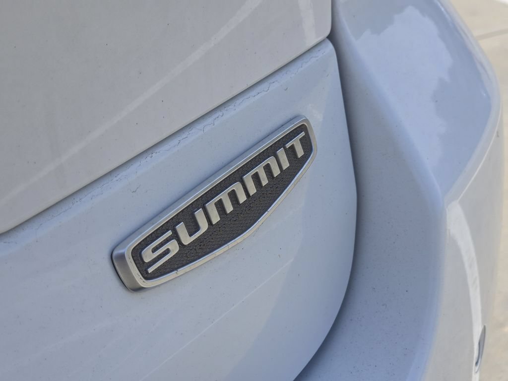 Used 2024 Jeep Grand Cherokee Summit AWD/4WD image 12