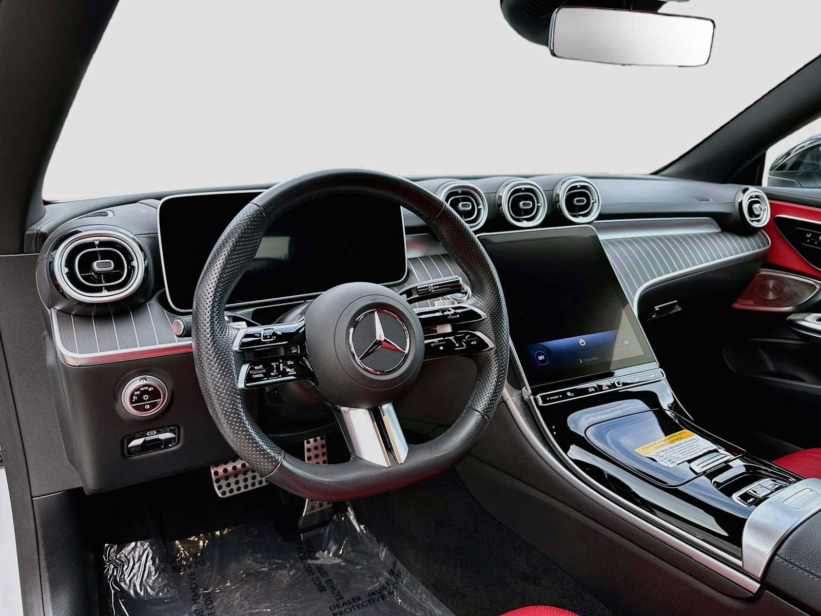 Used 2024 Mercedes-Benz CLE 450 4MATIC Cabriolet image 9