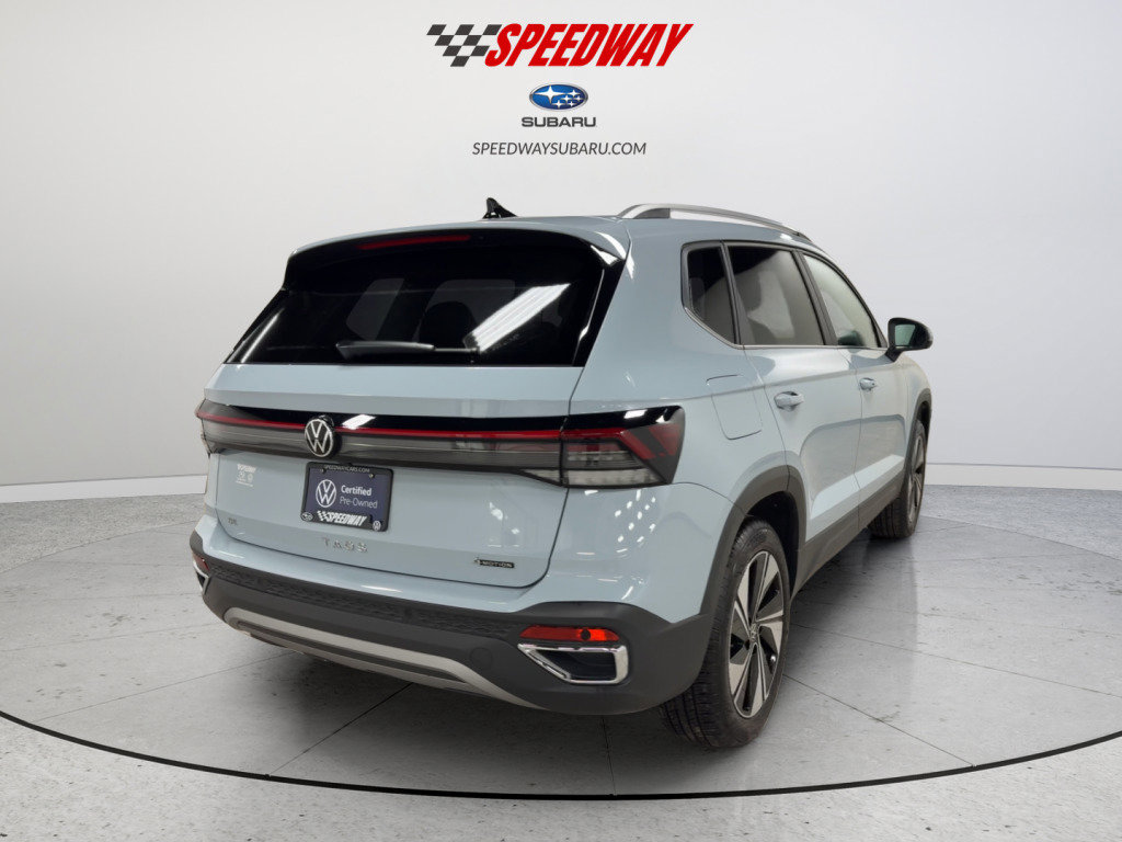 Used 2025 Volkswagen Taos SE image 5