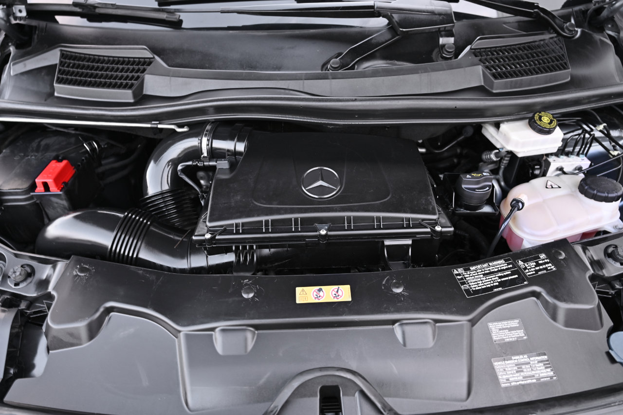 Used 2016 Mercedes-Benz Metris Passenger image 36