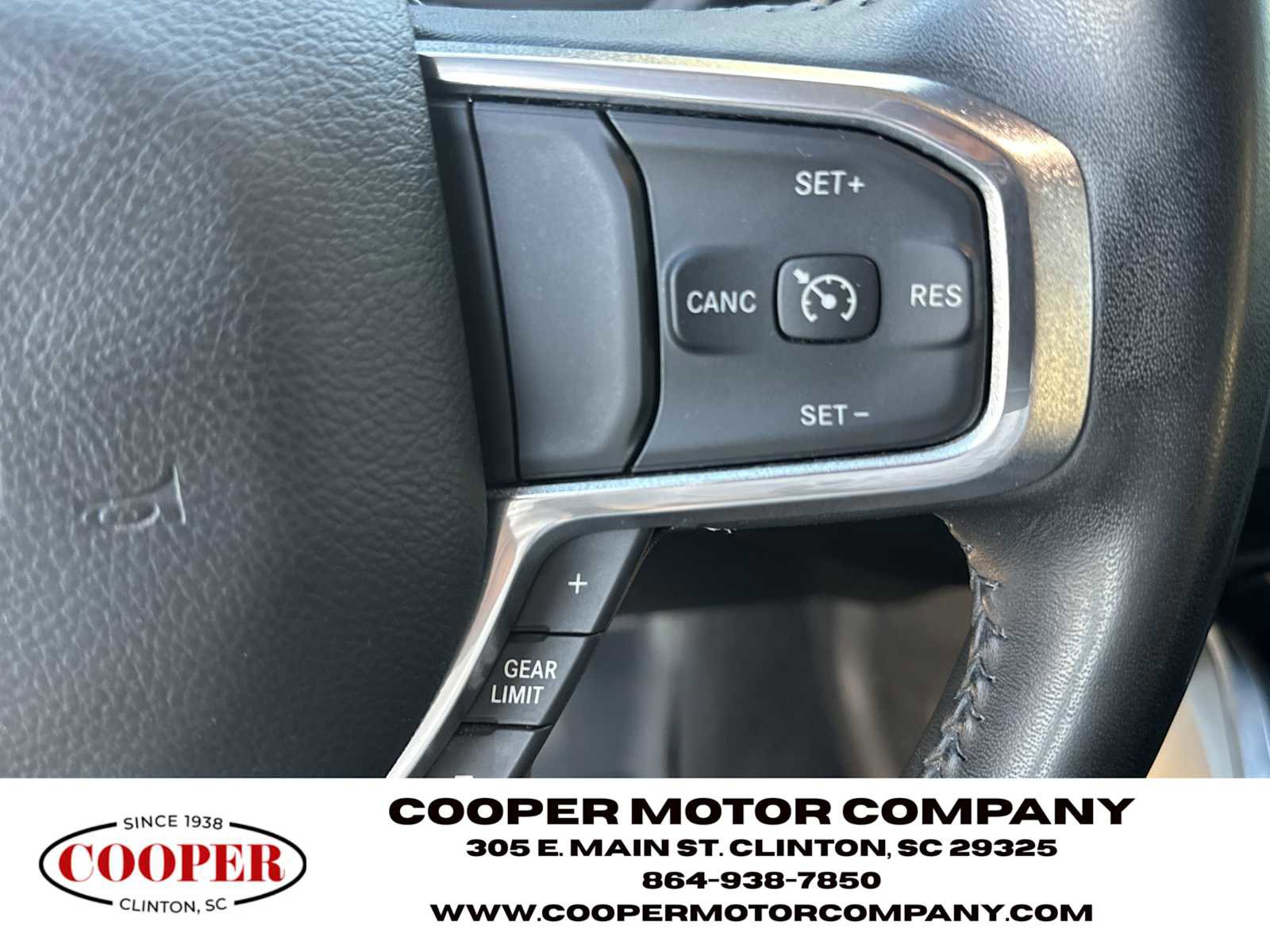 Used 2024 RAM 3500 Laramie image 26