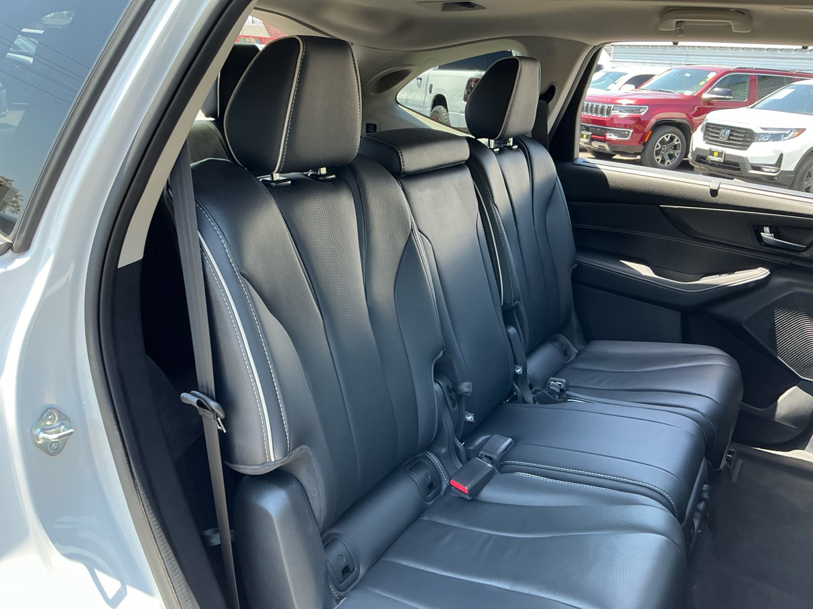 Used 2023 Acura MDX w/ Advance Package AWD/4WD image 20