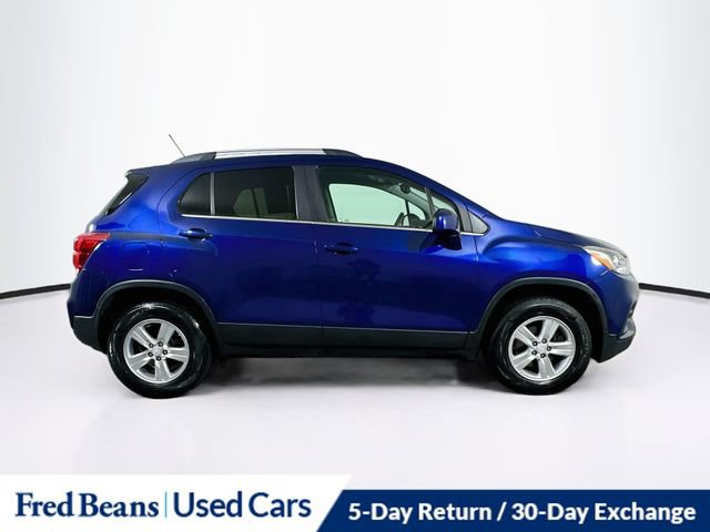 Used 2017 Chevrolet Trax LT w/ Driver Confidence Package AWD/4WD image 12