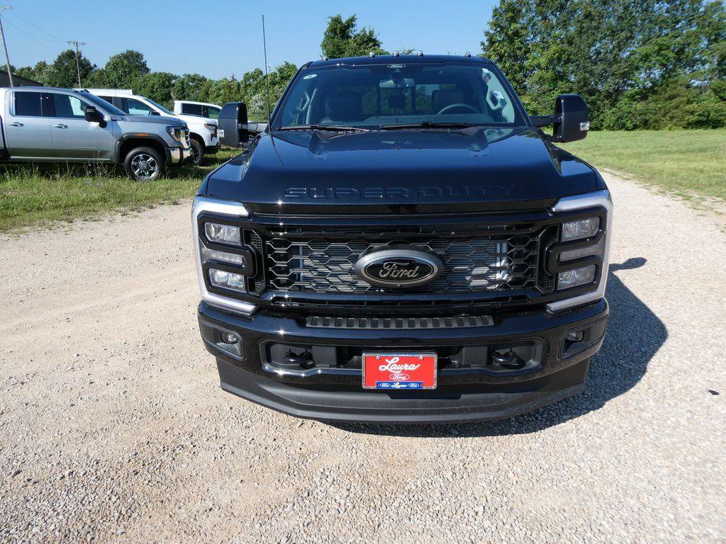 New 2026 Ford F250 Lariat w/ Black Appearance Package AWD/4WD image 10