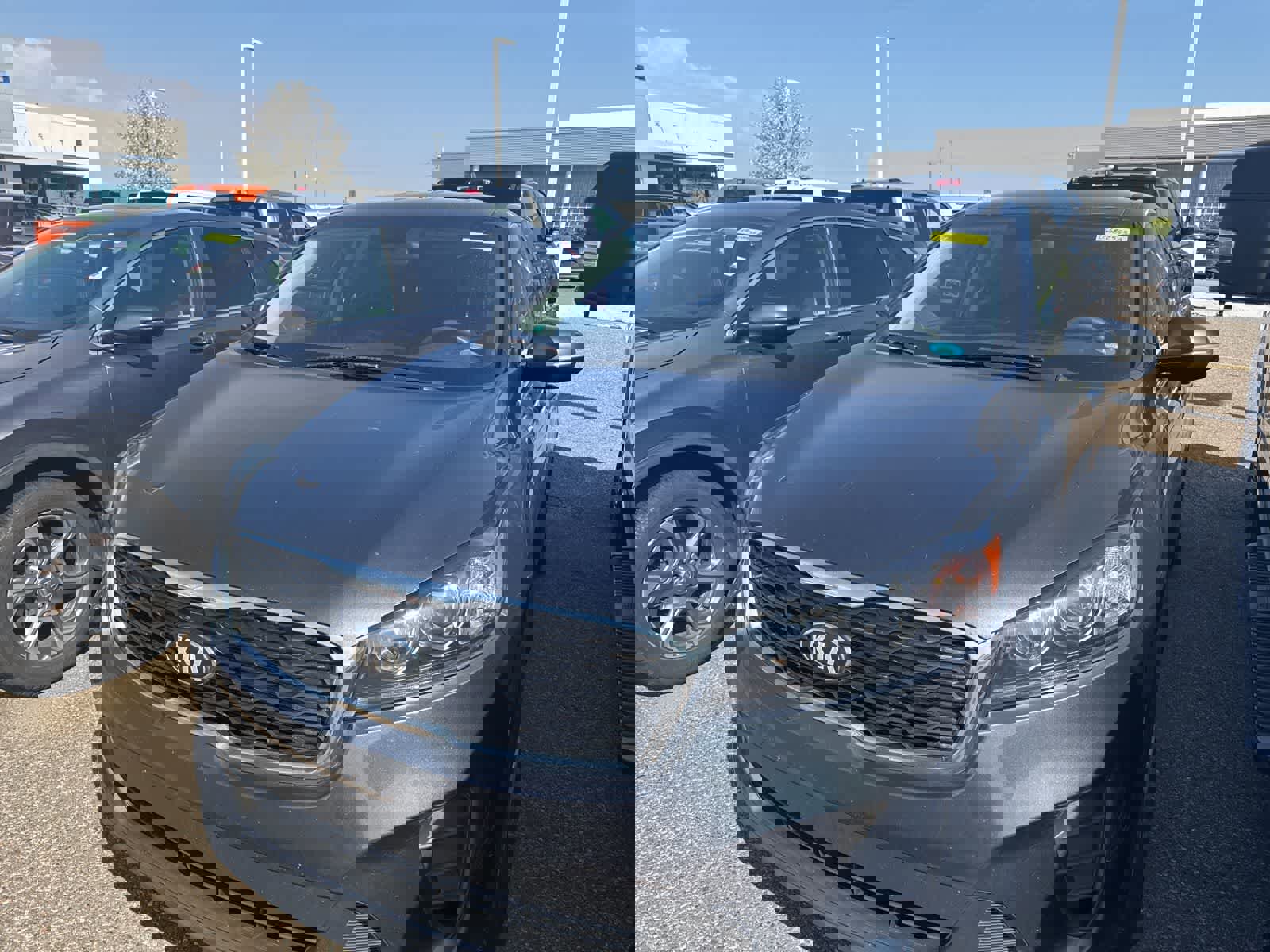 Used 2020 Kia Sorento LX FWD image 15