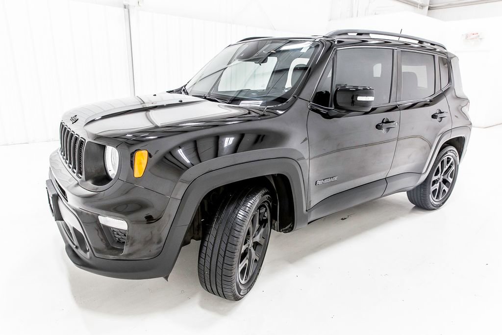 Used 2022 Jeep Renegade Altitude AWD/4WD image 2