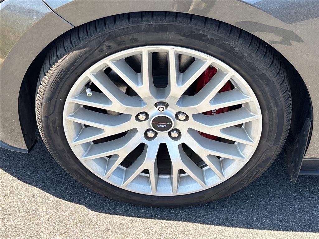 Used 2017 Ford Mustang GT RWD image 15