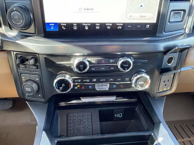 Used 2025 Ford F250 Lariat w/ Lariat Ultimate Package image 24