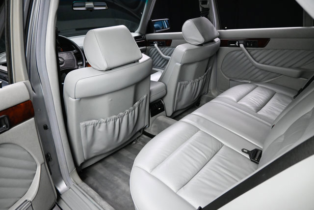 Used 1991 Mercedes-Benz 560 SEL image 48