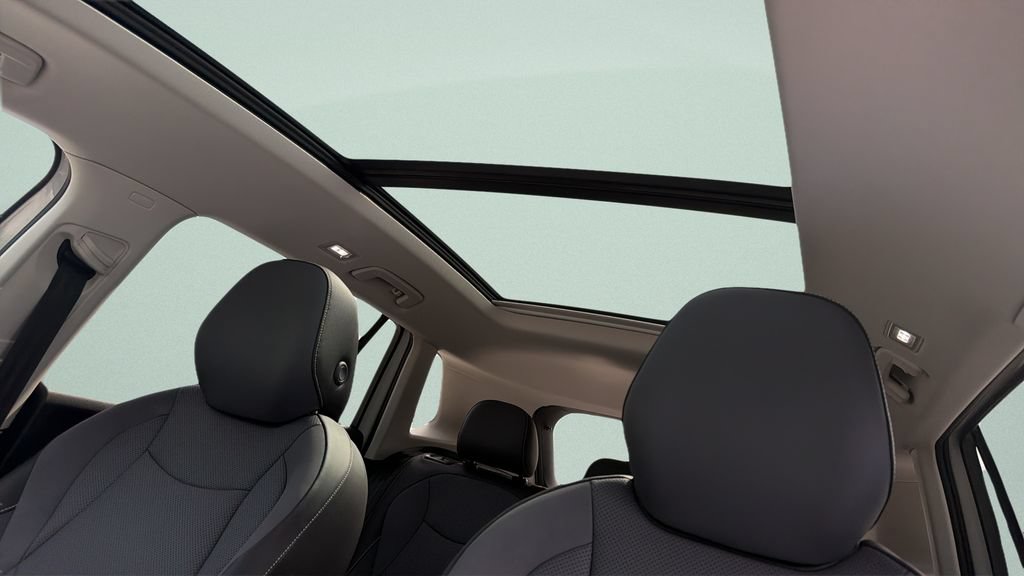 New 2026 Volkswagen Tiguan SE FWD image 19