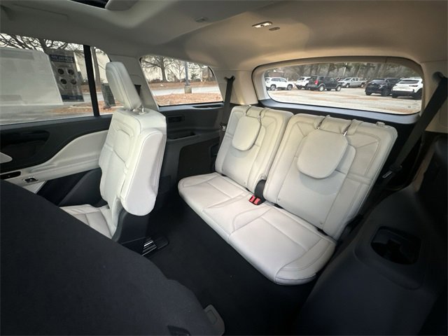 New 2026 Lincoln Aviator Reserve image 24