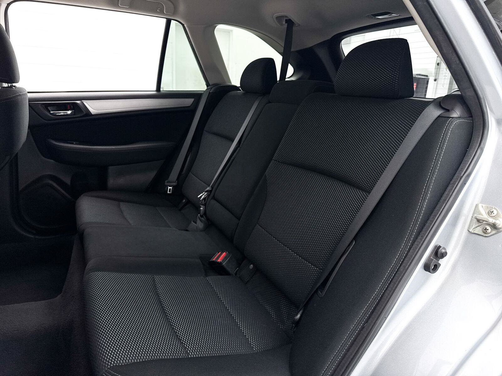 Used 2019 Subaru Outback 2.5i Premium AWD/4WD image 23