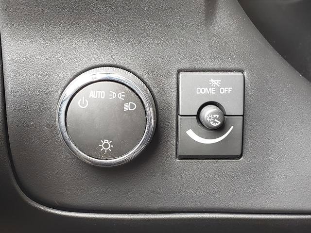 Used 2015 Chevrolet Express 2500 image 23