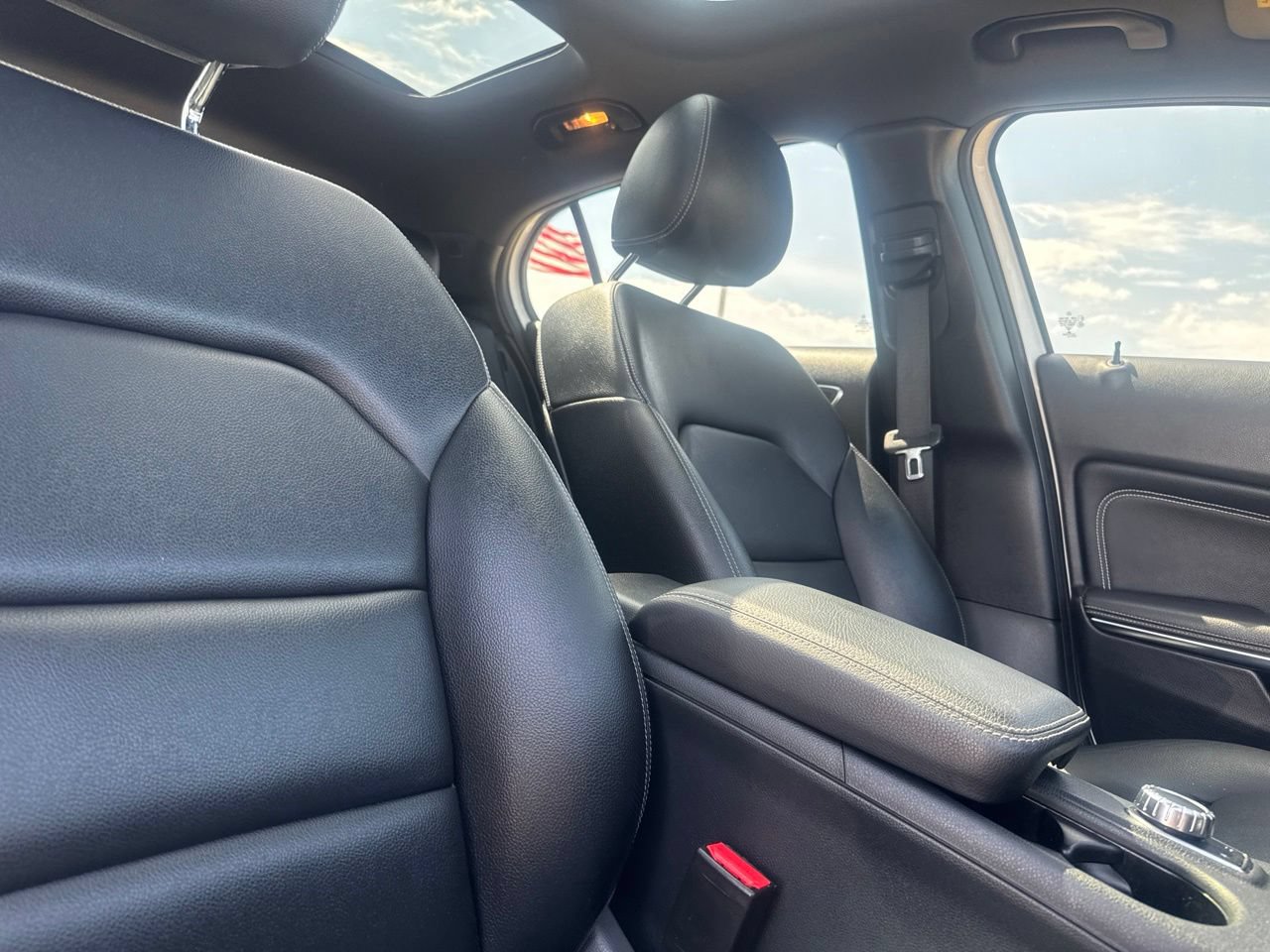 Used 2020 Mercedes-Benz GLA 250 image 30