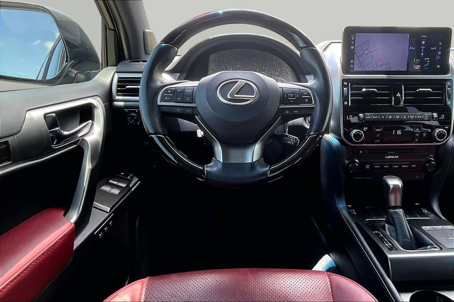 Used 2023 Lexus GX 460 Luxury w/ Accessory Package AWD/4WD image 6