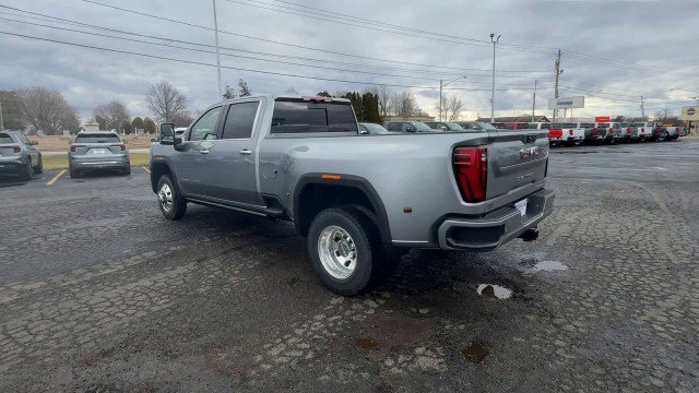 New 2026 GMC Sierra 3500 Denali w/ Denali Reserve Package image 6