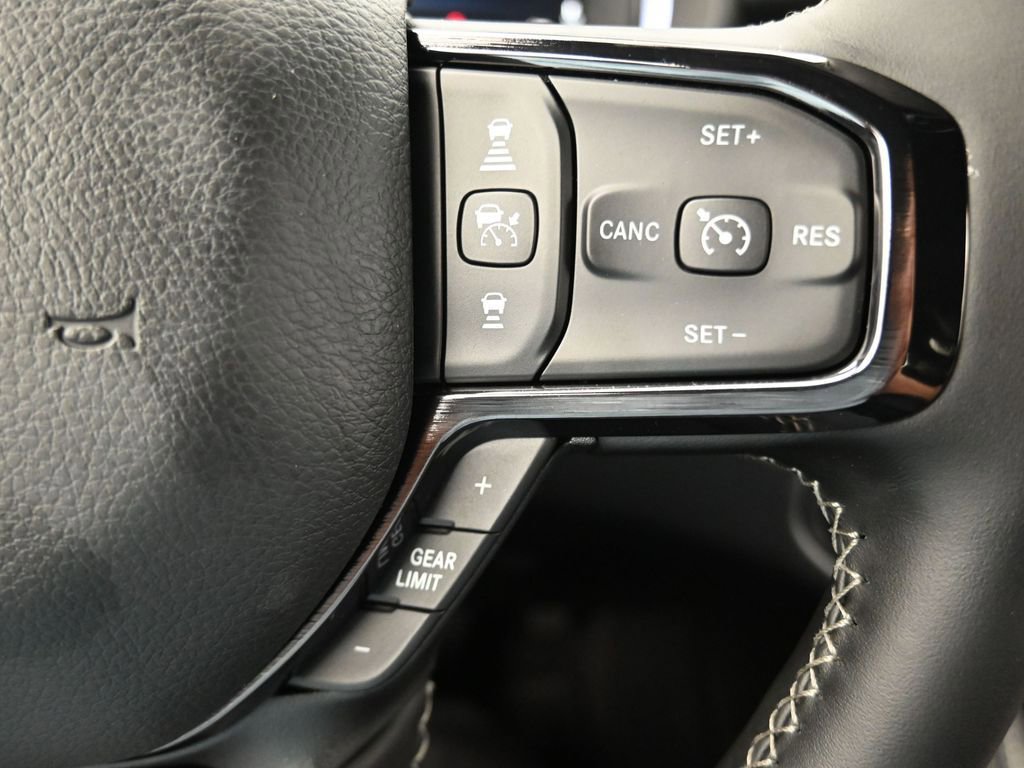 New 2025 RAM 3500 Limited image 14