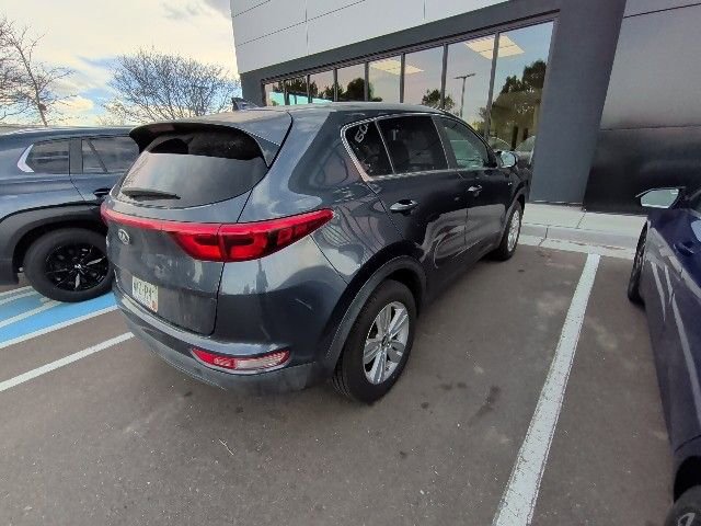 Used 2017 Kia Sportage LX AWD/4WD image 2