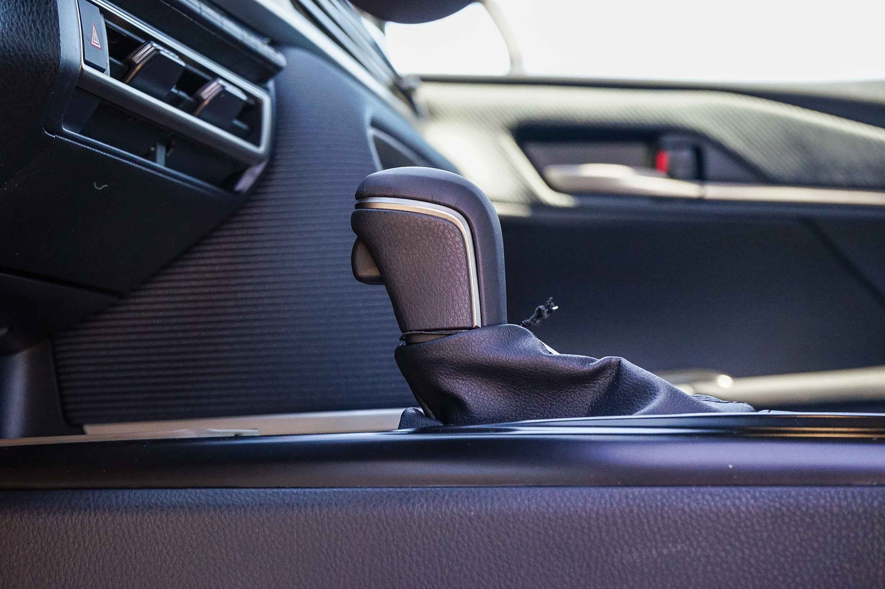 New 2026 Toyota Camry Hybrid FWD image 21