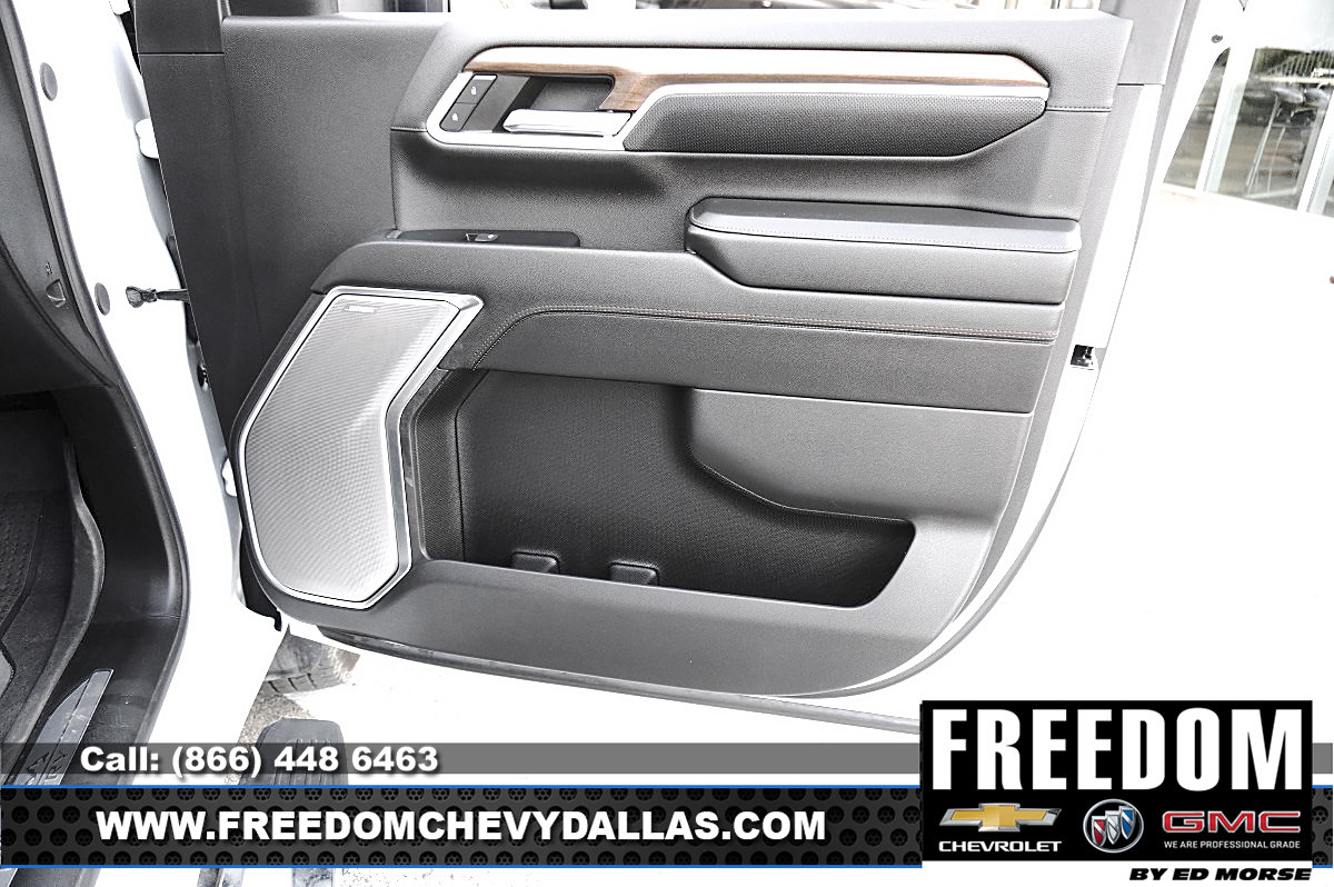 Used 2024 Chevrolet Silverado 3500 High Country w/ High Country Premium Package AWD/4WD image 38