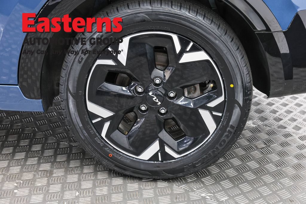 Used 2023 Kia Niro Wind w/ Wind Preserve Package FWD image 32