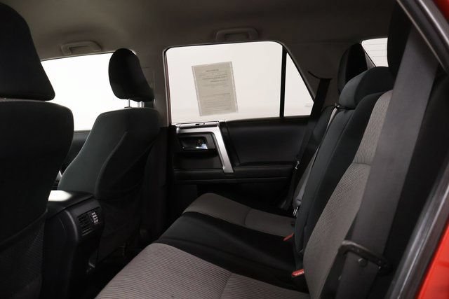 Used 2024 Toyota 4Runner SR5 AWD/4WD image 28