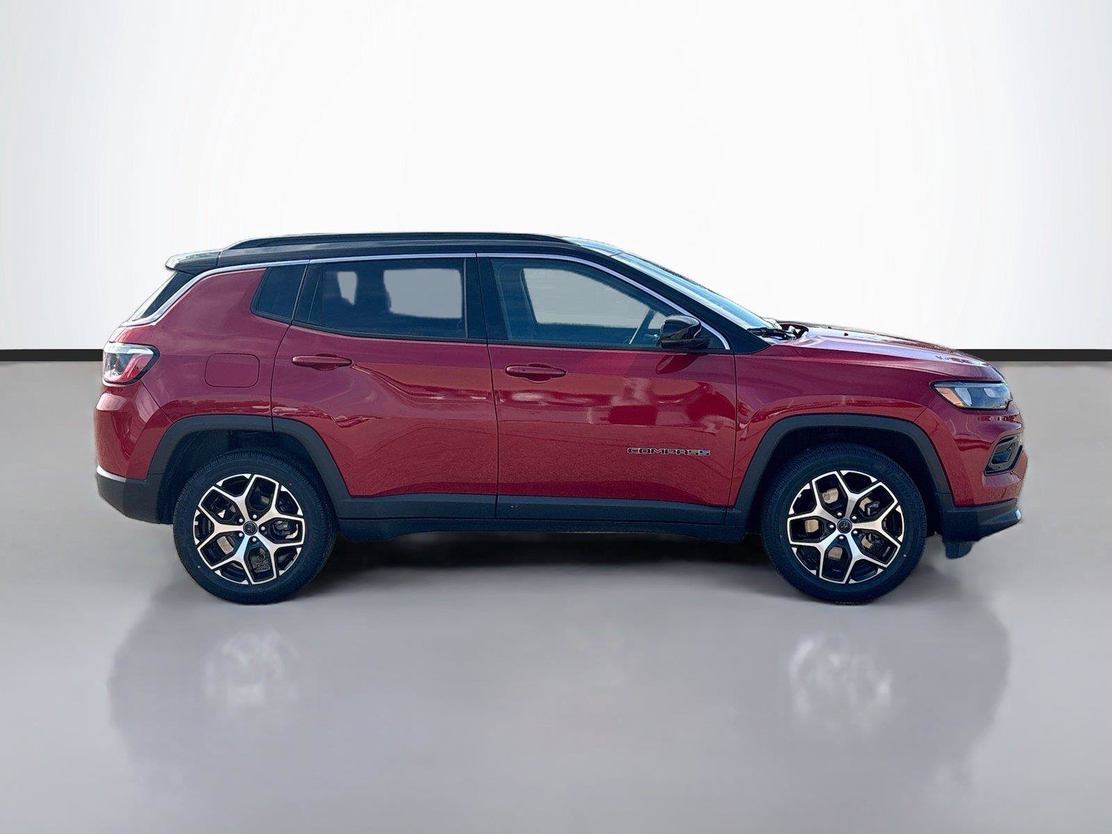 Certified 2025 Jeep Compass Limited AWD/4WD image 17