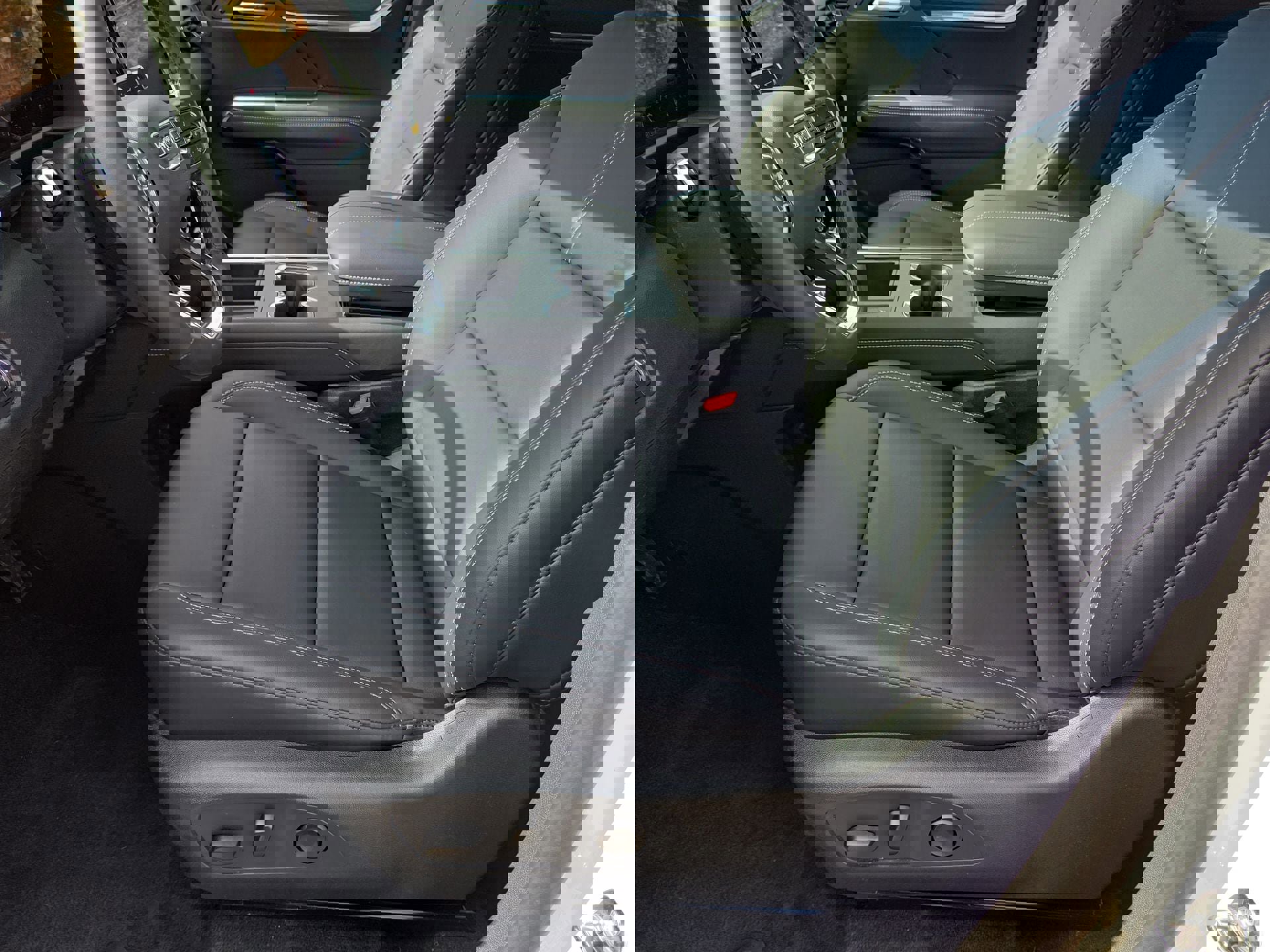 New 2026 GMC Acadia Elevation w/ Elevation Premium Package image 46