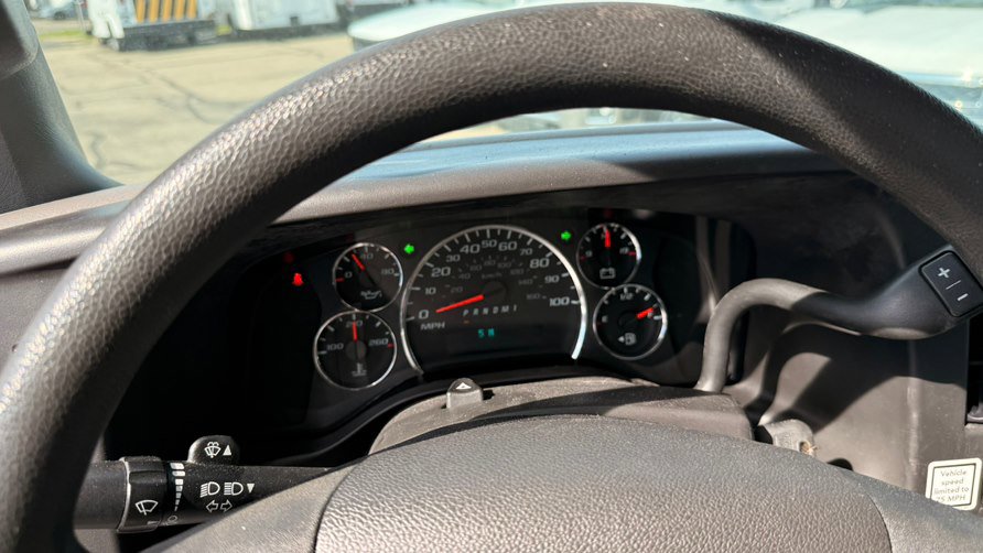 Used 2020 GMC Savana 3500 Extended w/ Driver Convenience Package RWD image 14