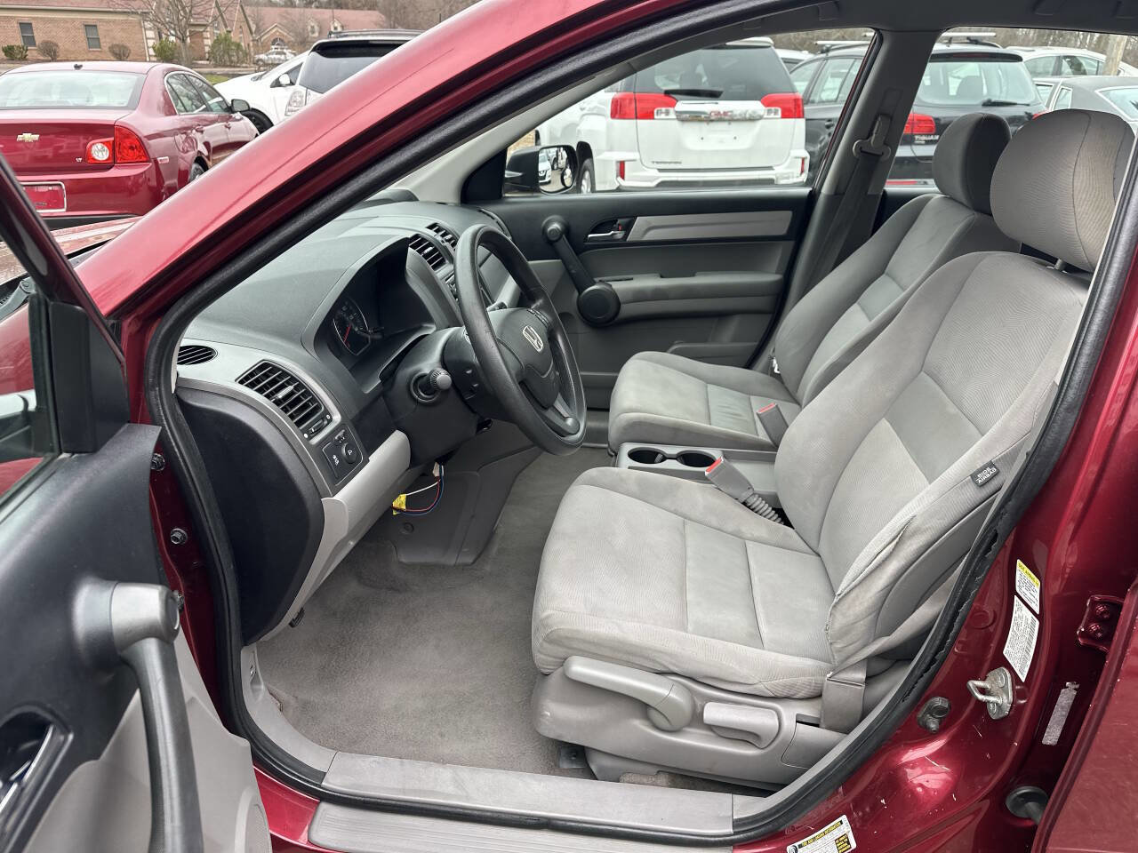 Used 2011 Honda CR-V LX image 17