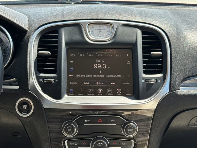 Used 2016 Chrysler 300 Limited w/ Driver Convenience Group image 22