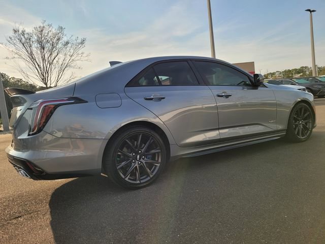 Used 2023 Cadillac CT4 V w/ Technology Package image 12