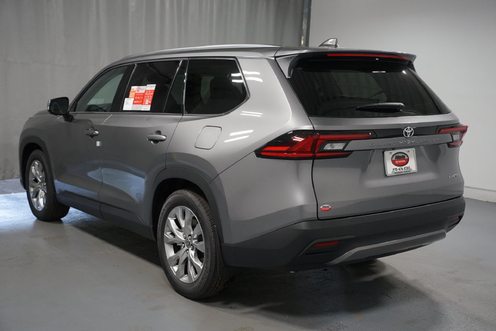 New 2026 Toyota Grand Highlander FWD image 6